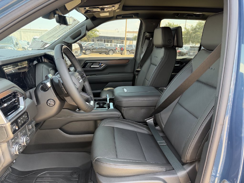 New 2027 GMC Yukon Denali w/ Denali Reserve Package AWD/4WD image 23