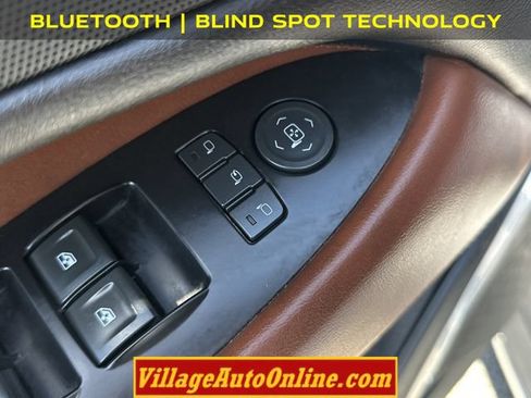 Used 2019 Cadillac Escalade ESV Premium Luxury AWD/4WD image 13