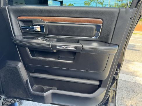 Used 2017 RAM 2500 Laramie w/ Sport Appearance Group image 36