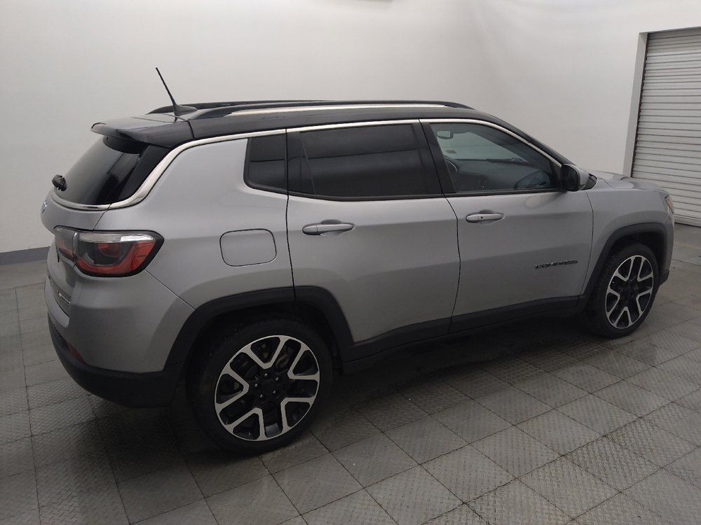 Used 2021 Jeep Compass Limited w/ Elite Exterior Group FWD image 10