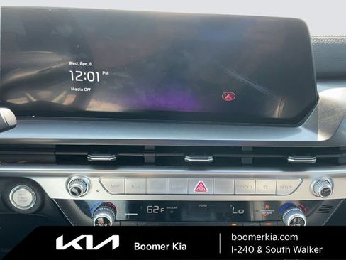 Certified 2025 Kia Telluride S image 24