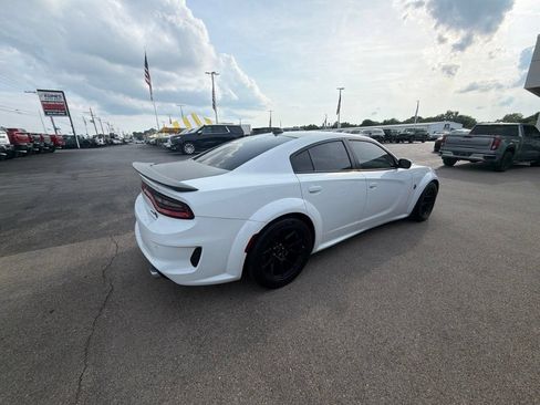 Used 2021 Dodge Charger SRT Hellcat RWD image 6