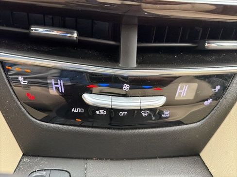 Used 2020 Cadillac CT6 Luxury image 16