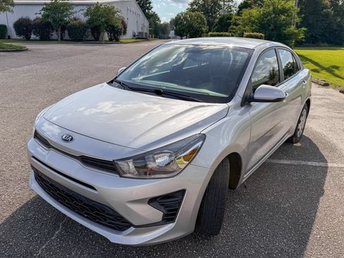 Used 2021 Kia Rio S FWD image 8