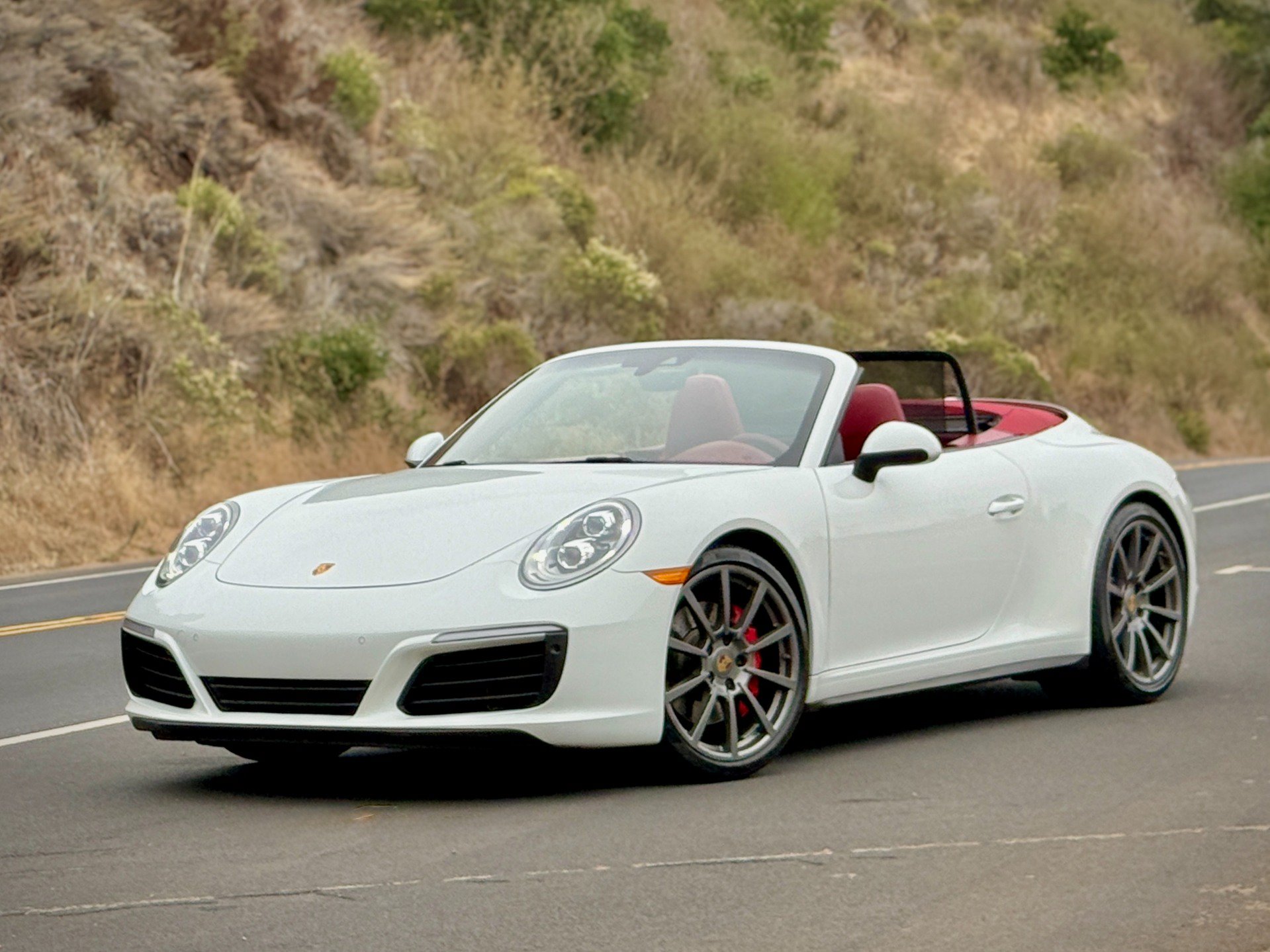 Used 2019 Porsche 911 Carrera 4S AWD/4WD image 10