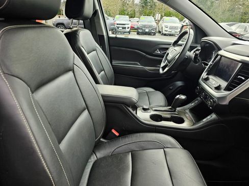 Used 2017 GMC Acadia SLT image 11