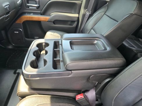Used 2017 Chevrolet Silverado 2500 LTZ w/ Duramax Plus Package AWD/4WD image 26