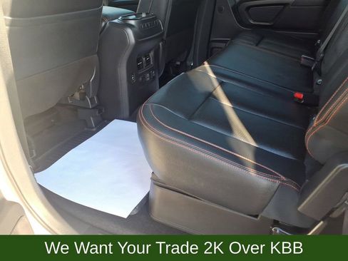 Used 2021 Nissan Titan PRO-4X w/ Pro-4x Convenience Package image 23
