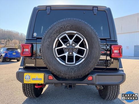 Used 2024 Jeep Wrangler Unlimited Rubicon image 11