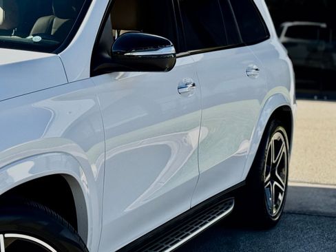 Used 2024 Mercedes-Benz GLS 450 4MATIC image 5