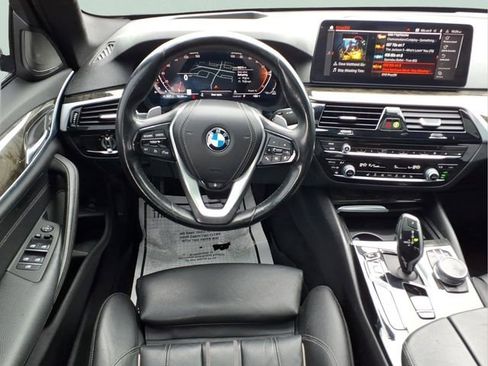 Used 2022 BMW 540i xDrive w/ Premium Package AWD/4WD image 6