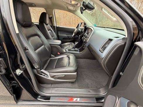 Used 2022 Chevrolet Colorado Z71 image 29