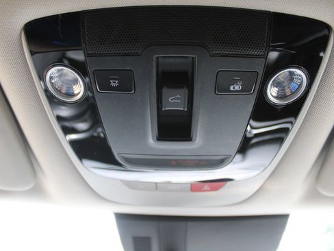 Certified 2023 Kia Sportage SX FWD image 50