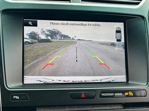 Used 2016 Ford Explorer XLT w/ Equipment Group 202A image 19