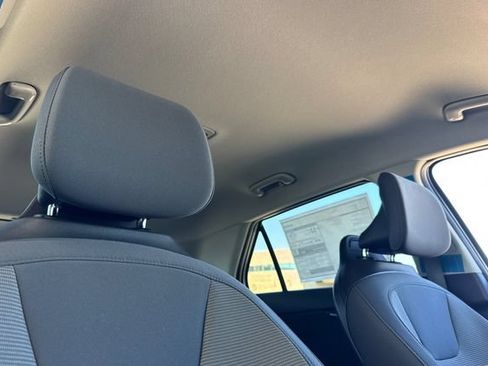 New 2026 Kia Niro LX FWD image 20