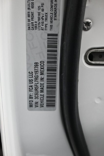 Used 2024 RAM 2500 Laramie AWD/4WD image 19