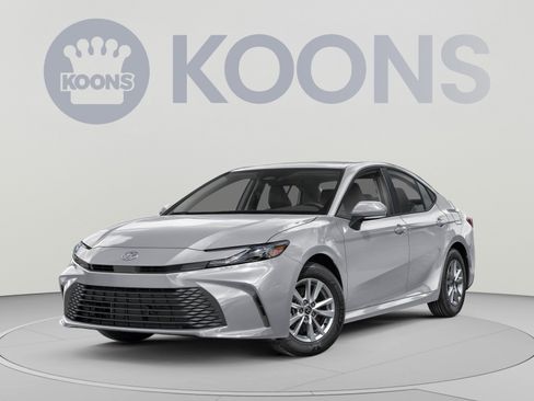 Used 2025 Toyota Camry LE w/ Convenience Package AWD/4WD image 1