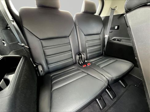 Used 2016 Kia Sorento SX FWD image 26