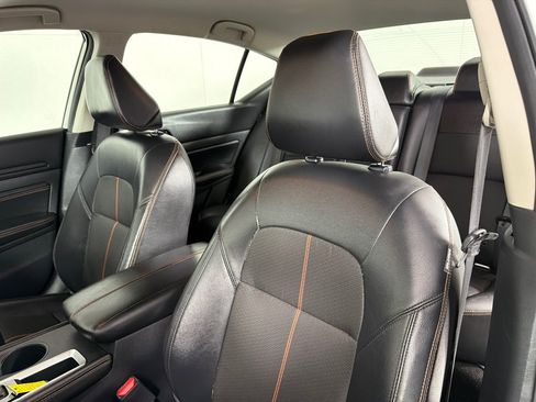 Used 2020 Nissan Altima 2.5 SR FWD image 12