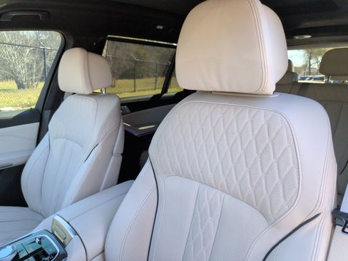 Certified 2024 BMW X7 M60i w/ Executive Package image 26