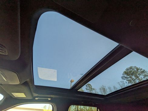 Certified 2025 Lincoln Navigator Black Label image 23