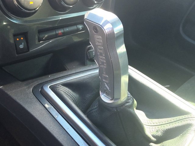 Used 2010 Dodge Challenger SRT8 w/ SRT Option Group II RWD image 7