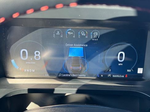 Used 2024 Ford Expedition Limited image 19