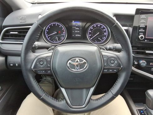 Used 2022 Toyota Camry SE w/ Convenience Package image 26