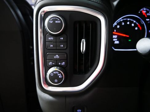 Certified 2020 Chevrolet Silverado 1500 LT w/ All-Star Edition AWD/4WD image 26