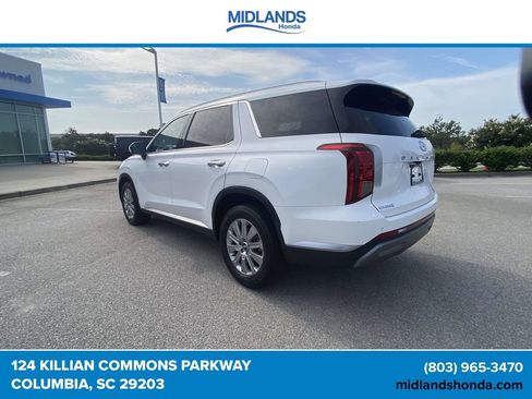 Used 2025 Hyundai Palisade SEL FWD image 4