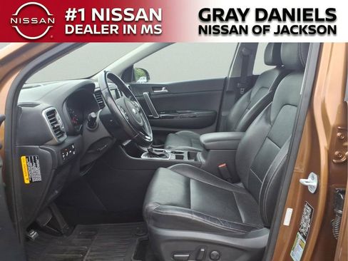 Used 2019 Kia Sportage EX w/ EX Technology Package FWD image 22