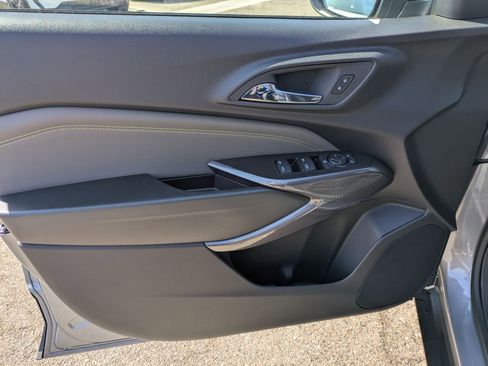 New 2026 Chevrolet Trax ACTIV w/ Driver Confidence Package image 25