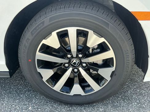 New 2026 Honda Odyssey EX-L image 13