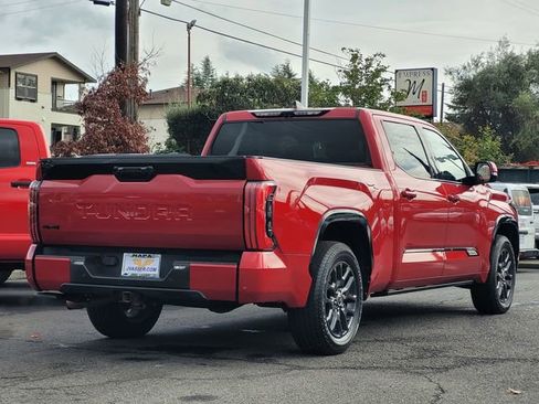 Used 2022 Toyota Tundra Platinum w/ Advanced Package image 6