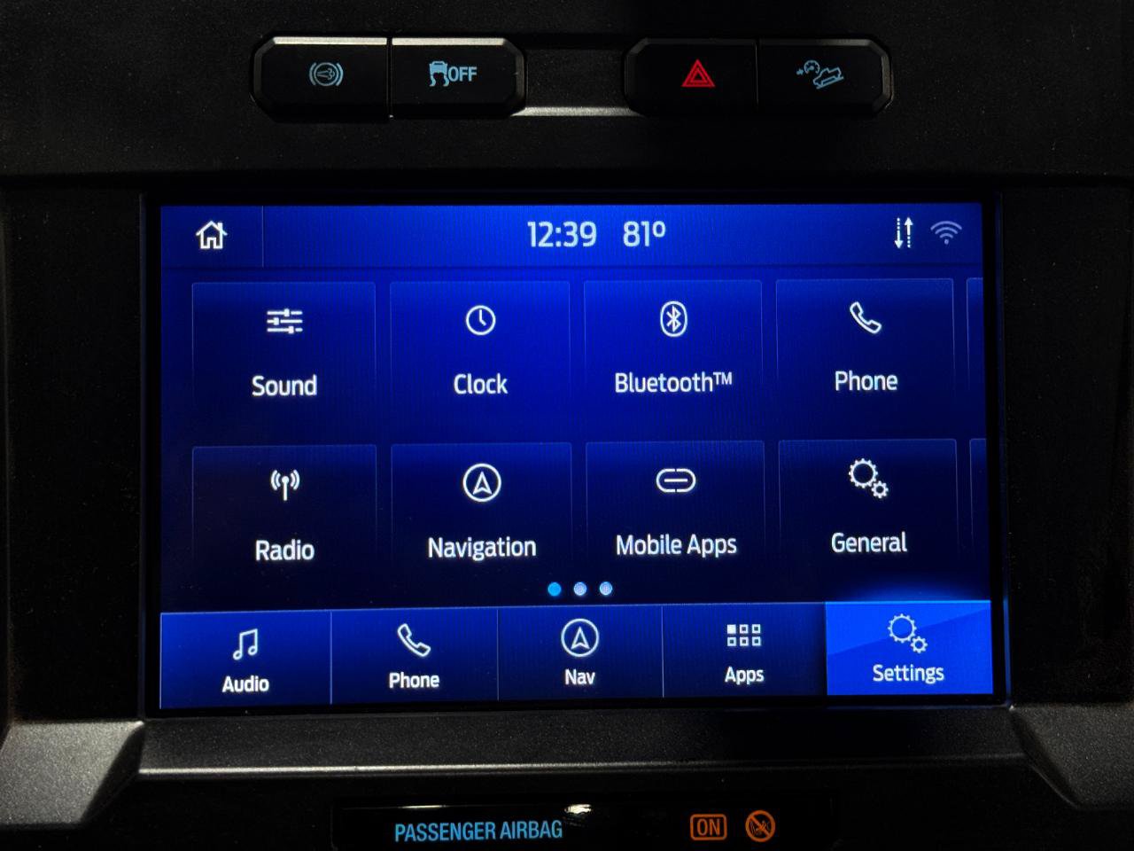 Used 2021 Ford F350 XLT w/ XLT Premium Package AWD/4WD image 14
