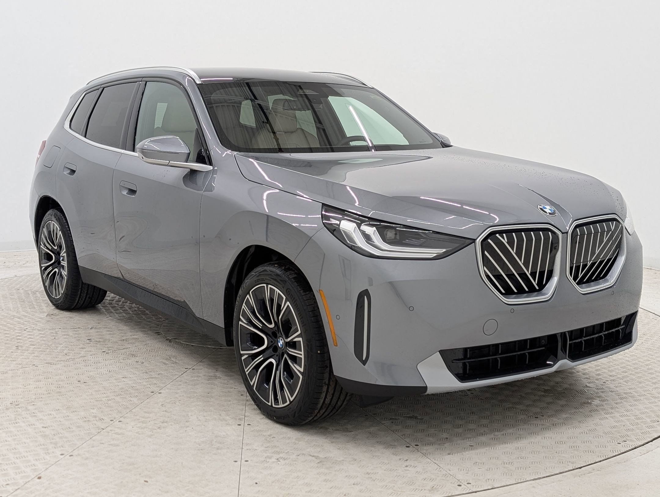Used 2026 BMW X3 xDrive30i w/ Premium Package AWD/4WD image 7