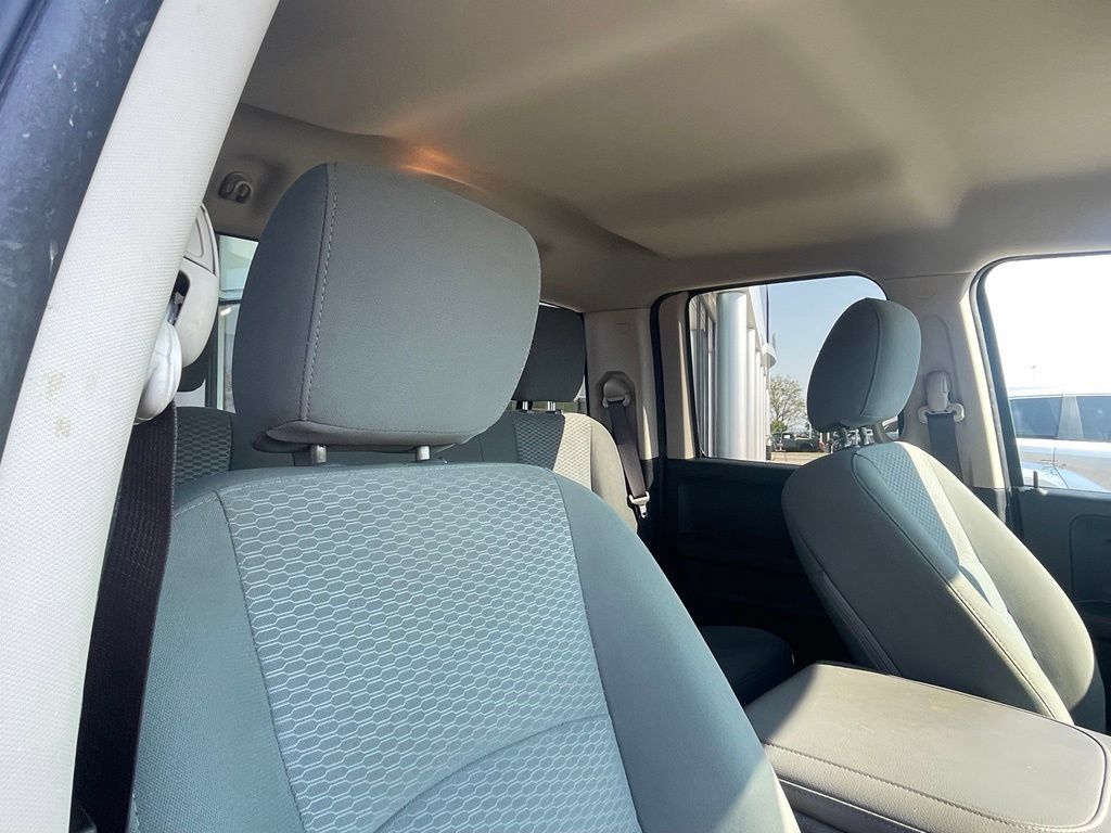 Used 2019 RAM 1500 Tradesman w/ Tradesman SXT Package AWD/4WD image 27