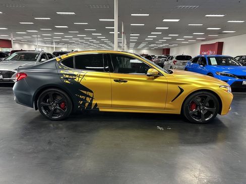 Used 2019 Genesis G70 3.3T Advanced w/ Sport Package image 8