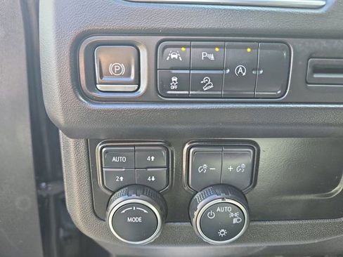 Used 2023 Chevrolet Tahoe Premier image 29