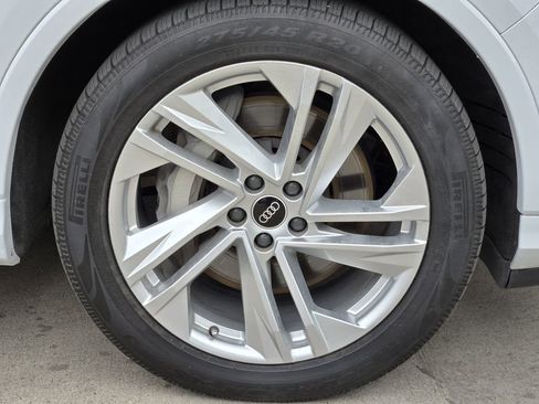 Used 2021 Audi Q7 3.0T Prestige AWD/4WD image 16