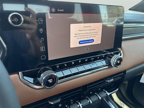 Used 2026 GMC Canyon AT4 w/ AT4 Premium Package image 15