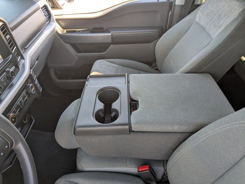 Used 2023 Ford F150 XLT image 28