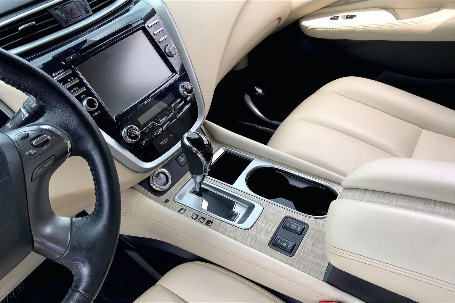 Used 2021 Nissan Murano SV w/ SV Special Edition Package AWD/4WD image 16
