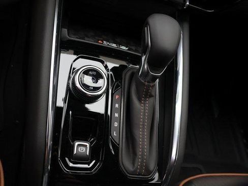 New 2025 GMC Canyon AT4 w/ Nightfall Edition image 34