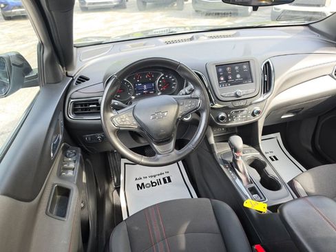 Certified 2022 Chevrolet Equinox RS FWD image 7