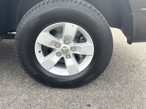 Used 2017 RAM 1500 Tradesman w/ Popular Equipment Group image 11