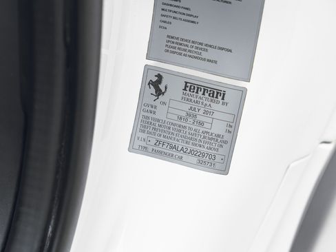 Used 2018 Ferrari 488 GTB RWD image 50