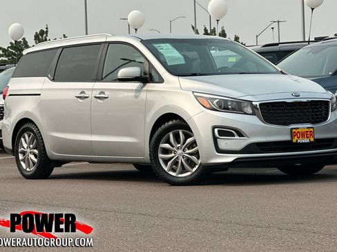 Used 2019 Kia Sedona EX FWD image 1