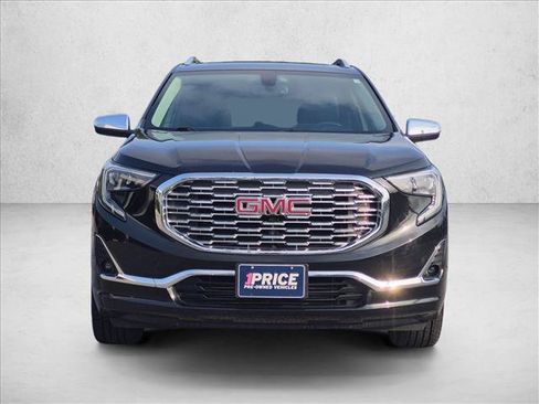 Used 2019 GMC Terrain Denali FWD image 2