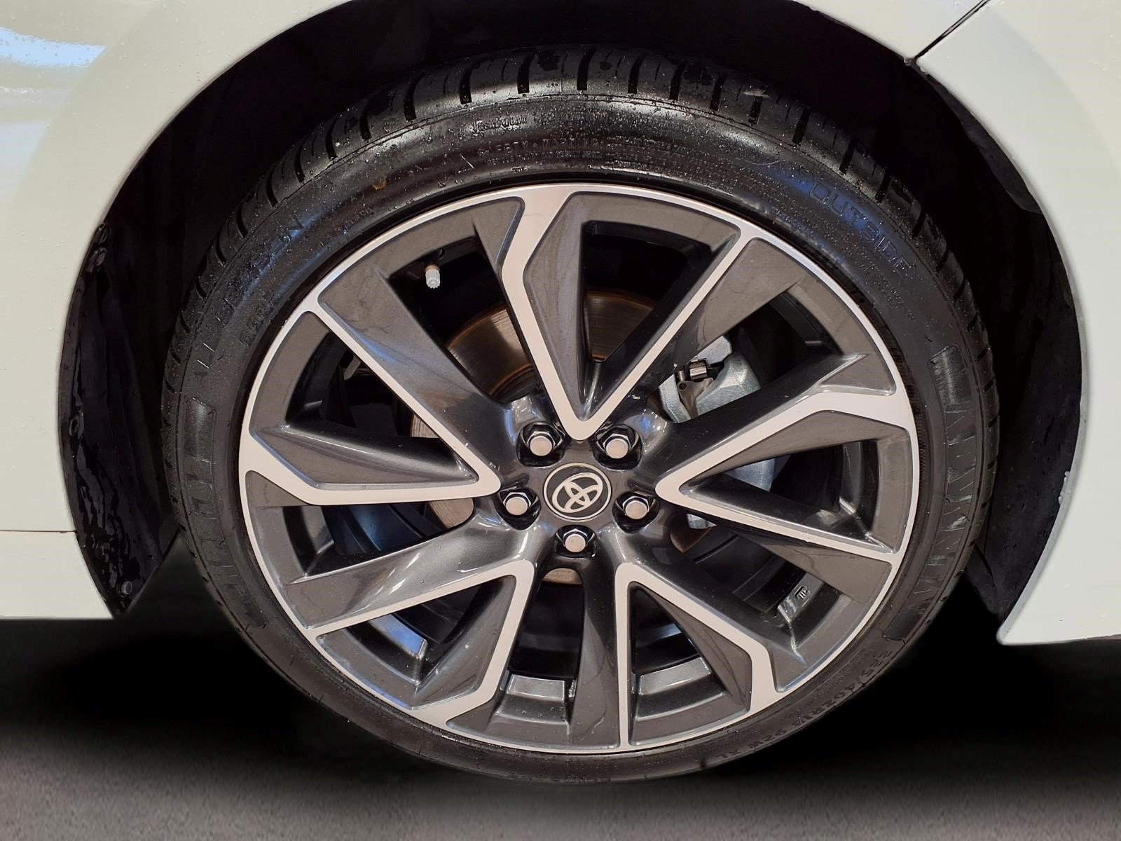 Used 2020 Toyota Corolla SE FWD image 8
